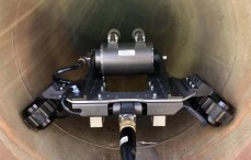 11 경쟁제품조사비교 Inuktun Versatrax.jpg